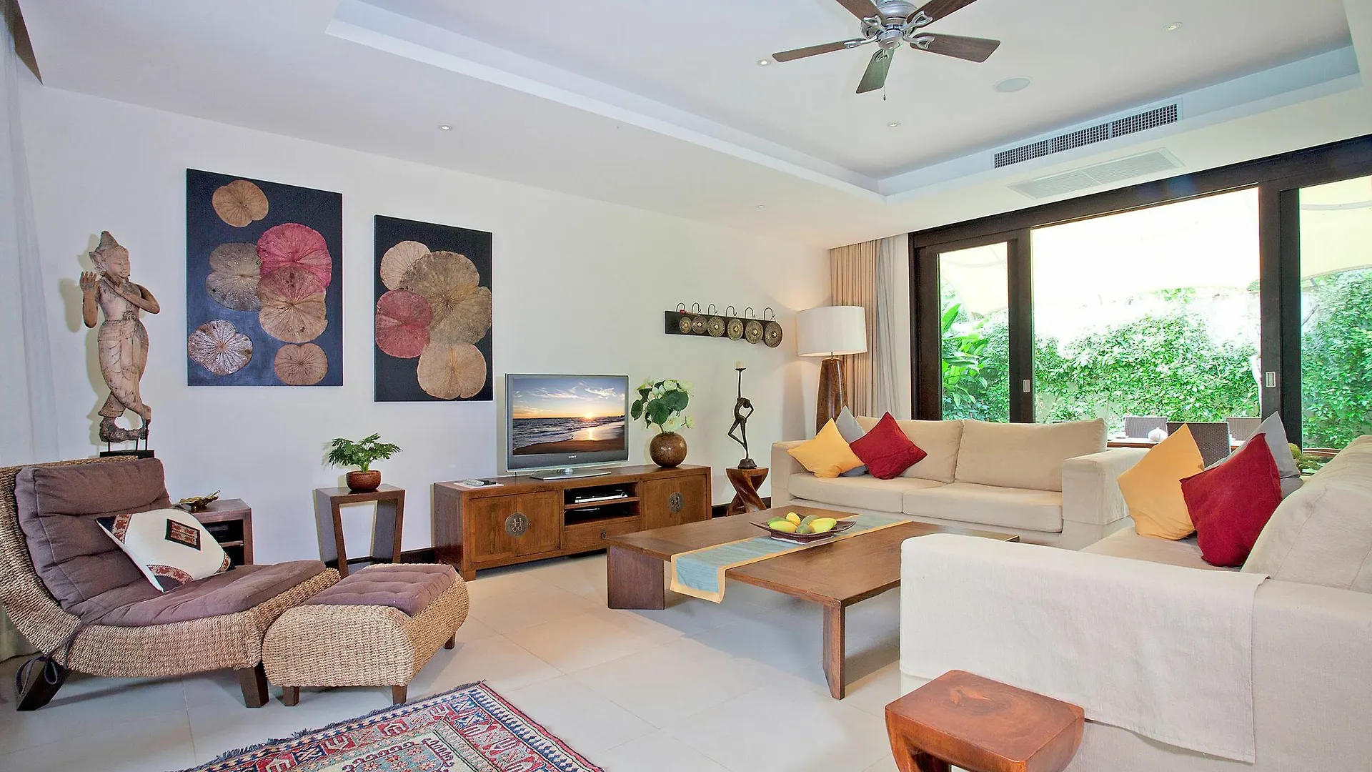 Maan Tawan Villa Bang Tao Beach